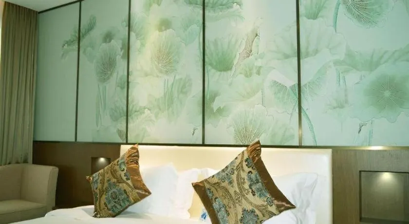 Hotel Shanghai Noble Center