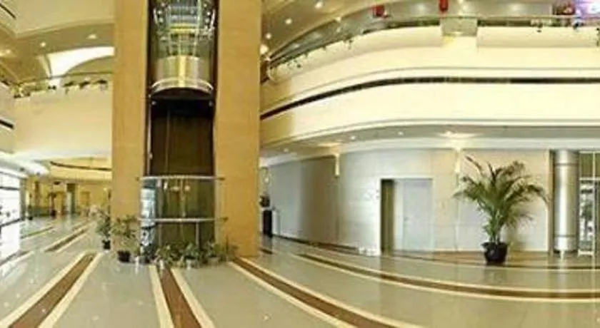 Hotel Shanghai Noble Center
