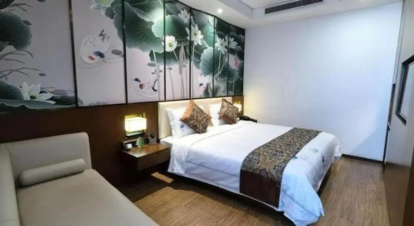 Hotel Shanghai Noble Center